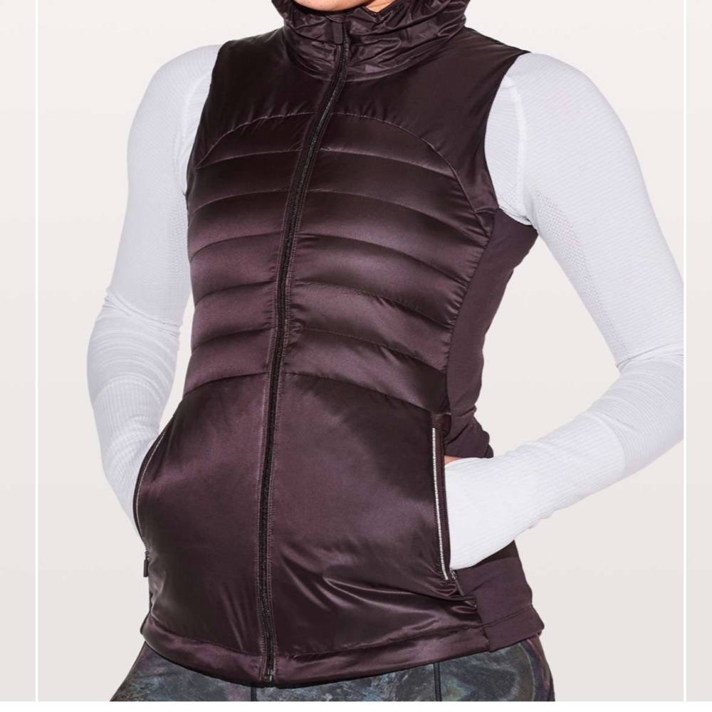 🍒 Lululemon Down For A Run Vest size 8